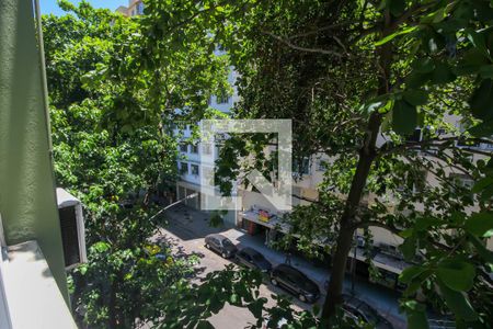Vista do Quarto de kitnet/studio à venda com 1 quarto, 30m² em Catete, Rio de Janeiro
