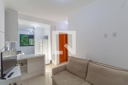 Sala e Cozinha Integrada  de apartamento para alugar com 2 quartos, 40m² em Jardim Matarazzo, São Paulo