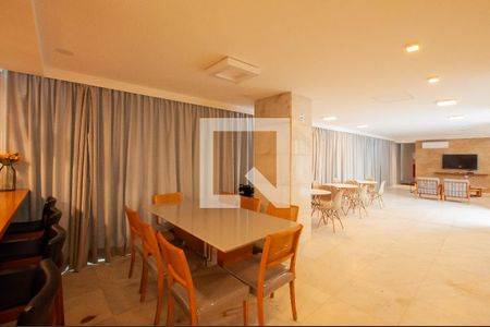 Apartamento à venda com 126m², 3 quartos e 1 vaga Apartamento à venda com 126m², 3 quartos e 1 vagaÁrea comum - Salão de festas