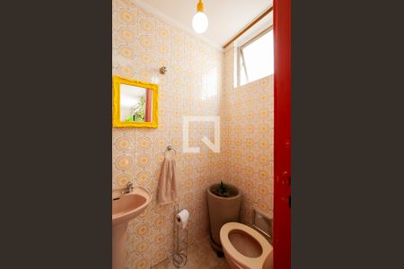 Apartamento à venda com 126m², 3 quartos e 1 vaga Apartamento à venda com 126m², 3 quartos e 1 vagaLavabo