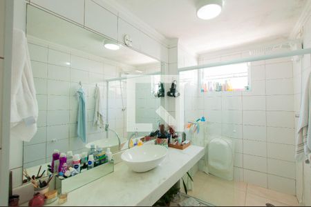 Apartamento à venda com 126m², 3 quartos e 1 vaga Apartamento à venda com 126m², 3 quartos e 1 vagaBanheiro Corredor