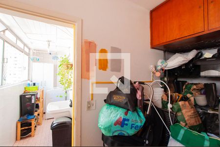 Apartamento à venda com 126m², 3 quartos e 1 vaga Apartamento à venda com 126m², 3 quartos e 1 vagaQuarto de Serviço