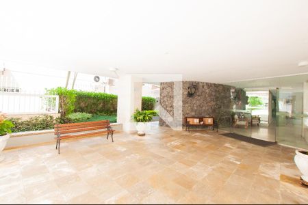 Apartamento à venda com 126m², 3 quartos e 1 vaga Apartamento à venda com 126m², 3 quartos e 1 vagaEntrada