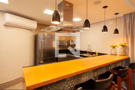 Apartamento à venda com 126m², 3 quartos e 1 vaga Apartamento à venda com 126m², 3 quartos e 1 vagaÁrea comum - Salão de festas