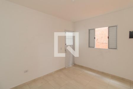 Quarto de casa para alugar com 1 quarto, 50m² em Parque Cisper, São Paulo