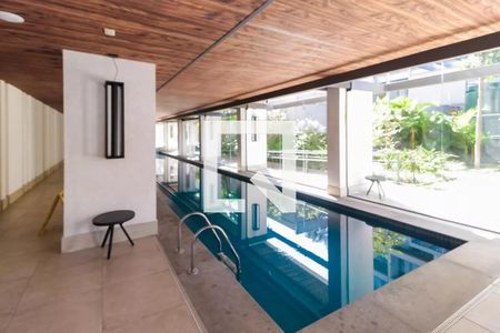 Studio para alugar com 32m², 1 quarto e sem vaga Studio para alugar com 32m², 1 quarto e sem vagaPiscina