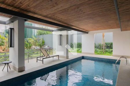 Studio para alugar com 32m², 1 quarto e sem vaga Studio para alugar com 32m², 1 quarto e sem vagaPiscina