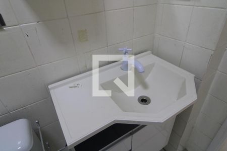 Apartamento para alugar com 69m², 3 quartos e 1 vagaPia banheiro comum