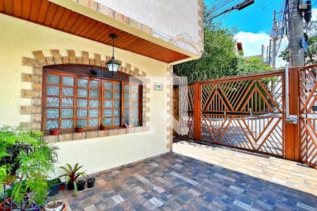 Casa à venda com 120m², 3 quartos e 1 vagaGaragem