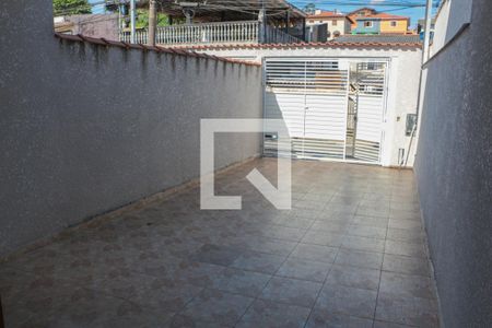 Casa à venda com 90m², 2 quartos e 2 vagas Casa à venda com 90m², 2 quartos e 2 vagasÁrea comum