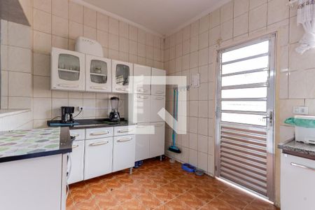 Casa à venda com 220m², 5 quartos e 2 vagas Casa à venda com 220m², 5 quartos e 2 vagasCozinha 2