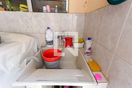 Casa à venda com 220m², 5 quartos e 2 vagas Casa à venda com 220m², 5 quartos e 2 vagasÁrea de Serviço 2