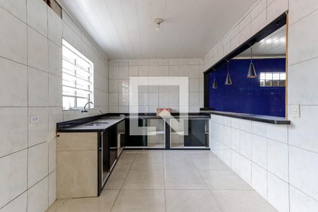 Casa à venda com 220m², 5 quartos e 2 vagas Casa à venda com 220m², 5 quartos e 2 vagasCozinha 3