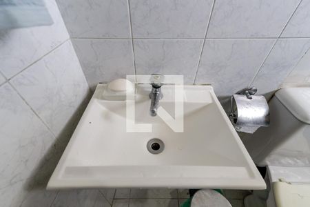 Casa à venda com 220m², 5 quartos e 2 vagas Casa à venda com 220m², 5 quartos e 2 vagasBanheiro 2