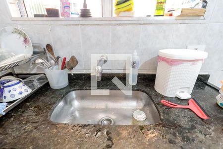 Casa à venda com 220m², 5 quartos e 2 vagas Casa à venda com 220m², 5 quartos e 2 vagasCozinha 1