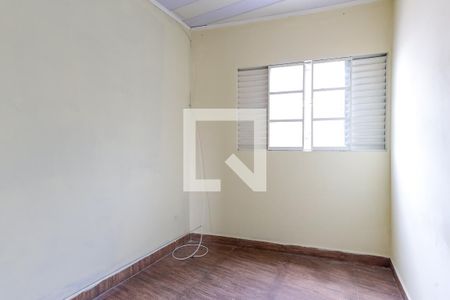 Casa à venda com 220m², 5 quartos e 2 vagas Casa à venda com 220m², 5 quartos e 2 vagasQuarto 4