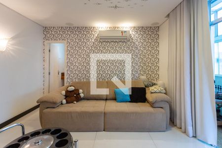 Apartamento à venda com 198m², 3 quartos e 3 vagasSala 2