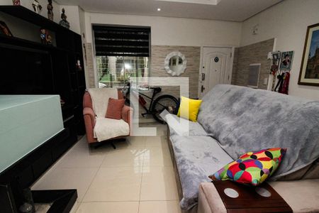 Sala de casa à venda com 2 quartos, 110m² em Cidade Baixa, Porto Alegre