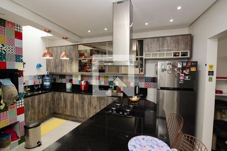 Casa à venda com 110m², 2 quartos e sem vaga Casa à venda com 110m², 2 quartos e sem vagaCozinha