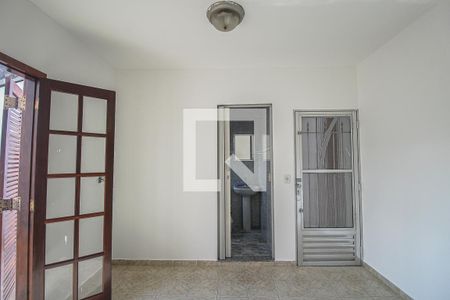 Sala/Quarto de casa para alugar com 1 quarto, 70m² em Jardim Sao Jose (sao Mateus), São Paulo