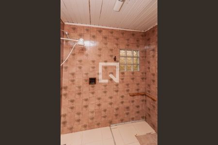 Casa para alugar com 119m², 2 quartos e 1 vaga Casa para alugar com 119m², 2 quartos e 1 vagaBanheiro Social