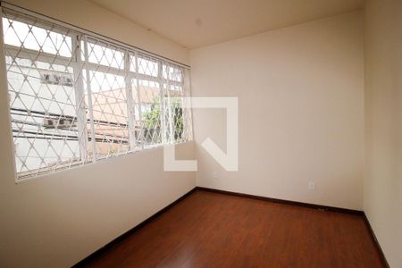 Quarto 2 de apartamento para alugar com 3 quartos, 100m² em Cruzeiro, Belo Horizonte