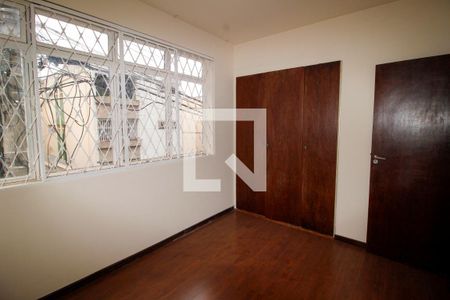 Quarto 1 de apartamento para alugar com 3 quartos, 100m² em Cruzeiro, Belo Horizonte
