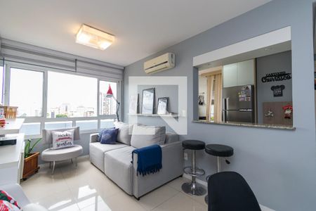 Sala de apartamento à venda com 2 quartos, 60m² em Menino Deus, Porto Alegre