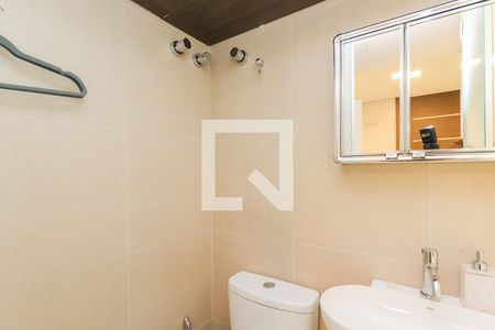 Banheiro de kitnet/studio para alugar com 1 quarto, 16m² em Urbanova, São José dos Campos