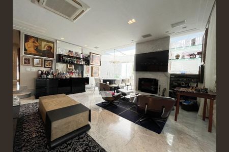 Sala de casa de condomínio à venda com 4 quartos, 213m² em Planalto Paulista, São Paulo