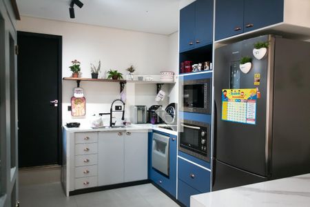 Casa à venda com 219m², 4 quartos e 2 vagasCozinha