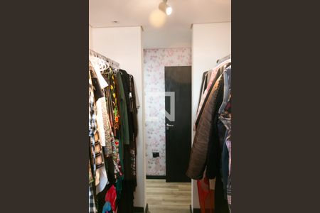 Casa à venda com 219m², 4 quartos e 2 vagasSuíte Master