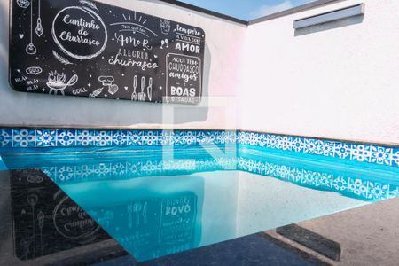 Casa à venda com 219m², 4 quartos e 2 vagasPiscina