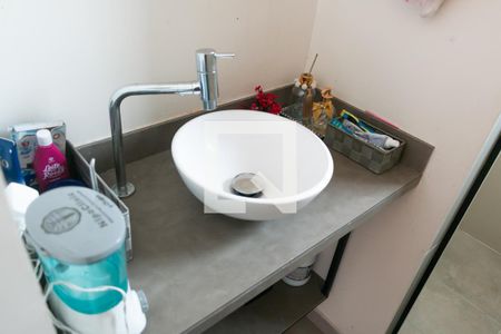 Casa à venda com 219m², 4 quartos e 2 vagasBanheiro da Suíte 2