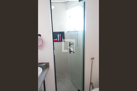 Casa à venda com 219m², 4 quartos e 2 vagasBanheiro da Suíte 2