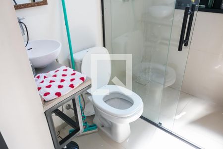 Casa à venda com 219m², 4 quartos e 2 vagasBanheiro 5