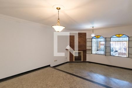 Sala de casa à venda com 4 quartos, 245m² em Guaiaúna, São Paulo