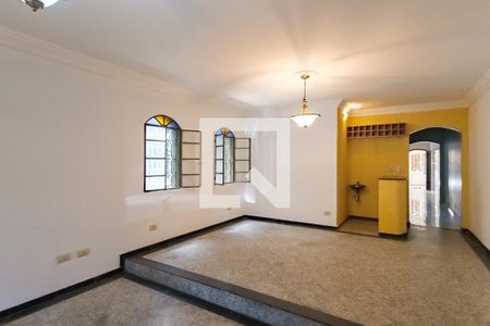 Sala de casa à venda com 4 quartos, 245m² em Guaiaúna, São Paulo