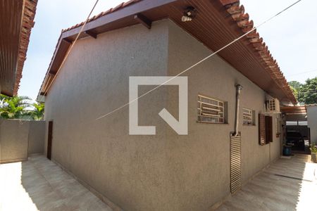 Casa à venda com 500m², 4 quartos e 2 vagasQuintal 