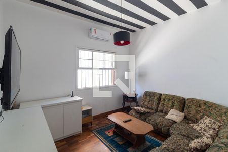 Casa à venda com 500m², 4 quartos e 2 vagasSala de Tv