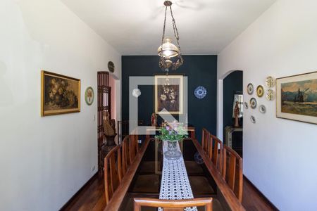 Casa à venda com 500m², 4 quartos e 2 vagasSala de Jantar 