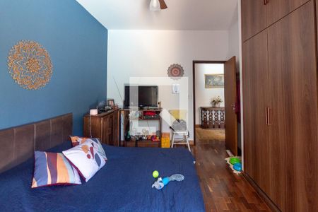 Casa à venda com 500m², 4 quartos e 2 vagas3 Quarto 