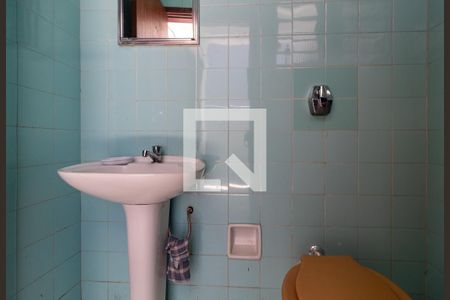 Casa à venda com 500m², 4 quartos e 2 vagasBanheiro de serviço