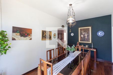 Casa à venda com 500m², 4 quartos e 2 vagasSala de Jantar 