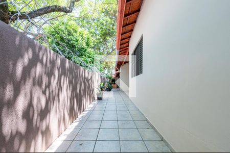 Casa para alugar com 180m², 2 quartos e 2 vagasQuintal
