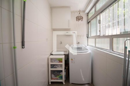 Apartamento à venda com 71m², 3 quartos e 1 vaga Apartamento à venda com 71m², 3 quartos e 1 vagaÁrea de Serviço