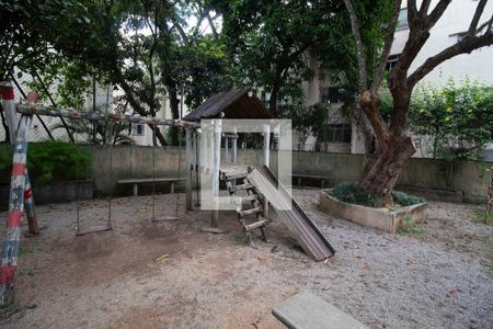 Apartamento à venda com 71m², 3 quartos e 1 vaga Apartamento à venda com 71m², 3 quartos e 1 vagaÁrea comum