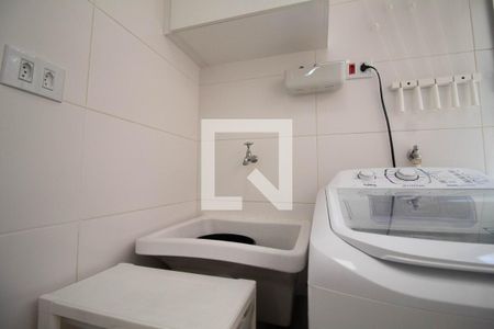 Apartamento à venda com 71m², 3 quartos e 1 vaga Apartamento à venda com 71m², 3 quartos e 1 vagaÁrea de Serviço