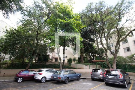 Apartamento à venda com 71m², 3 quartos e 1 vaga Apartamento à venda com 71m², 3 quartos e 1 vagaFachada