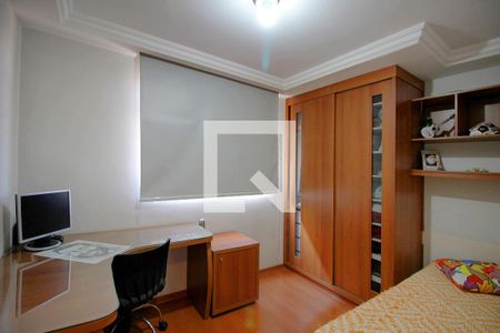 Apartamento à venda com 180m², 5 quartos e 4 vagasQuarto 1